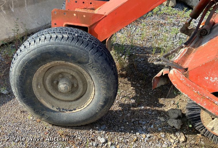 image for item DM4186 Waldon Sweep Master 11  broom