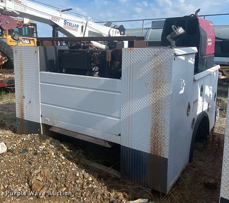 image for item DM4187 Caseco MM225  utility bed