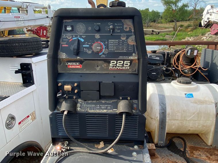 image for item DM4187 Caseco MM225  utility bed