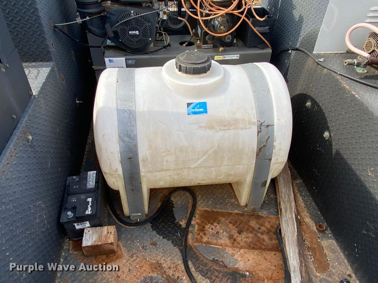 image for item DM4187 Caseco MM225  utility bed