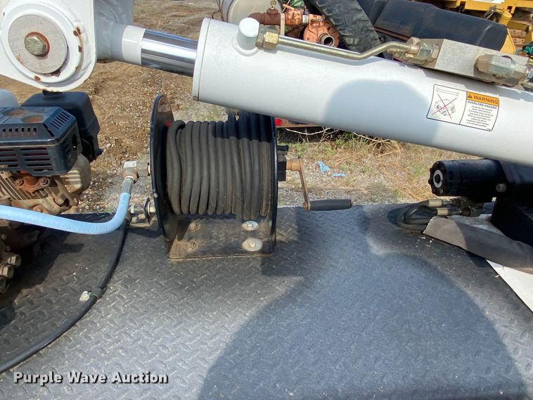 image for item DM4187 Caseco MM225  utility bed