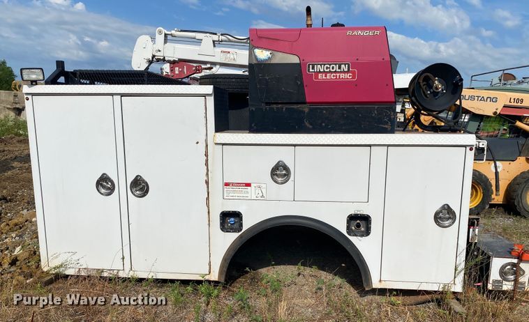 image for item DM4188 Caseco MM225  utility bed