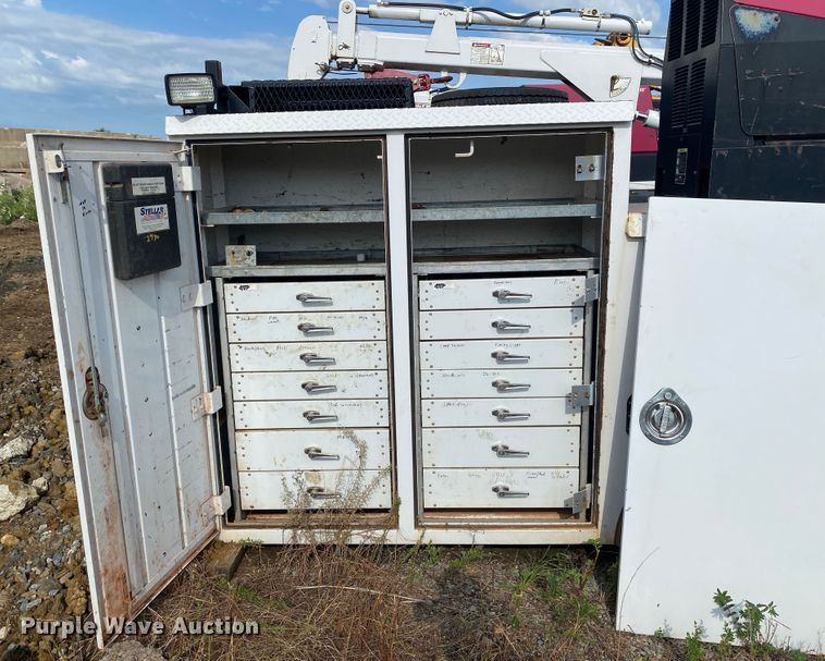 image for item DM4188 Caseco MM225  utility bed