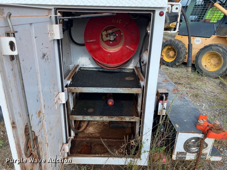 image for item DM4188 Caseco MM225  utility bed