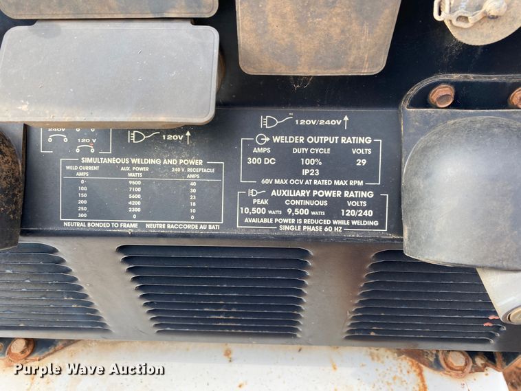 image for item DM4188 Caseco MM225  utility bed