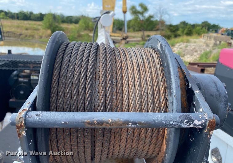 image for item DM4188 Caseco MM225  utility bed