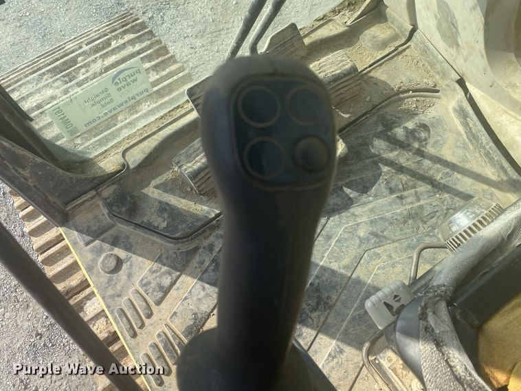 image for item DM4191 2012 Kobelco SK260  excavator