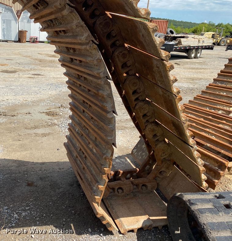 image for item DM4193 Excavator tracks