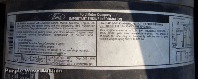 image for item DO1475 1995 Ford F700  dump truck