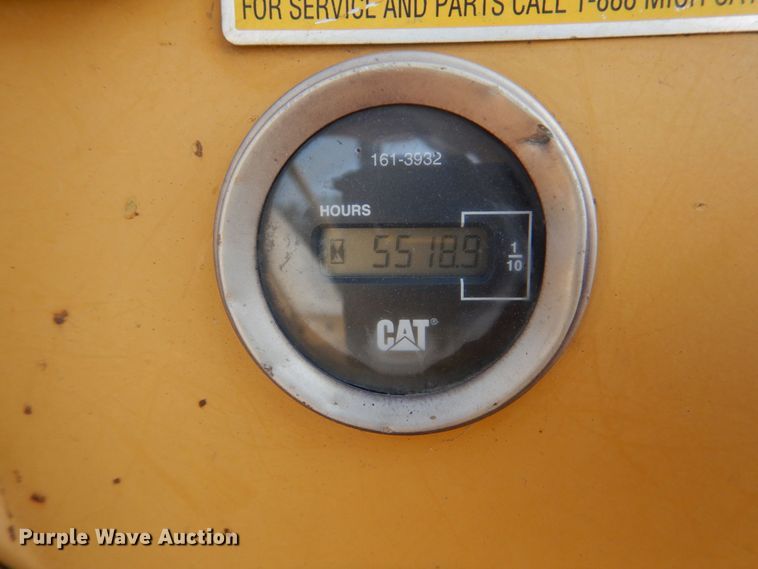 image for item DO1476 2002 Caterpillar D3G  dozer