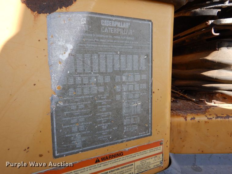 image for item DO1476 2002 Caterpillar D3G  dozer