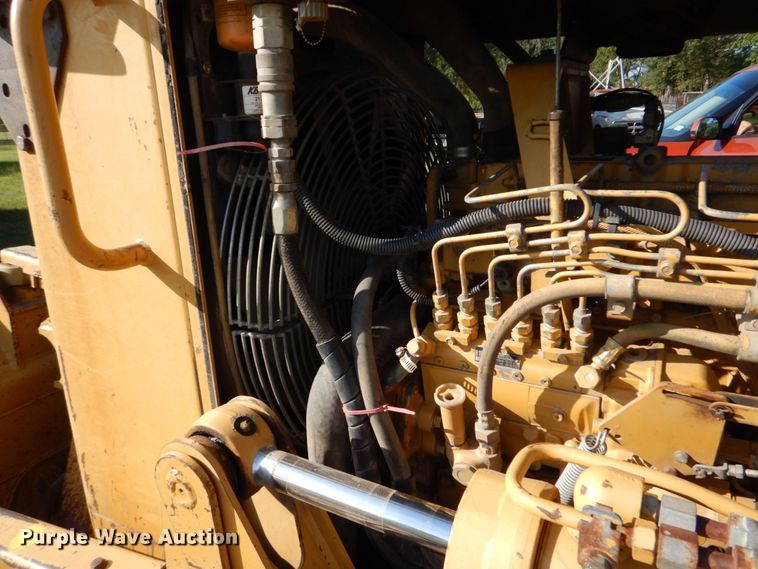 image for item DO1476 2002 Caterpillar D3G  dozer