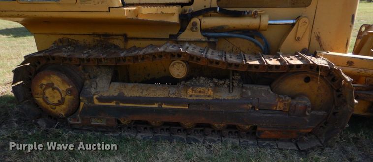 image for item DO1476 2002 Caterpillar D3G  dozer