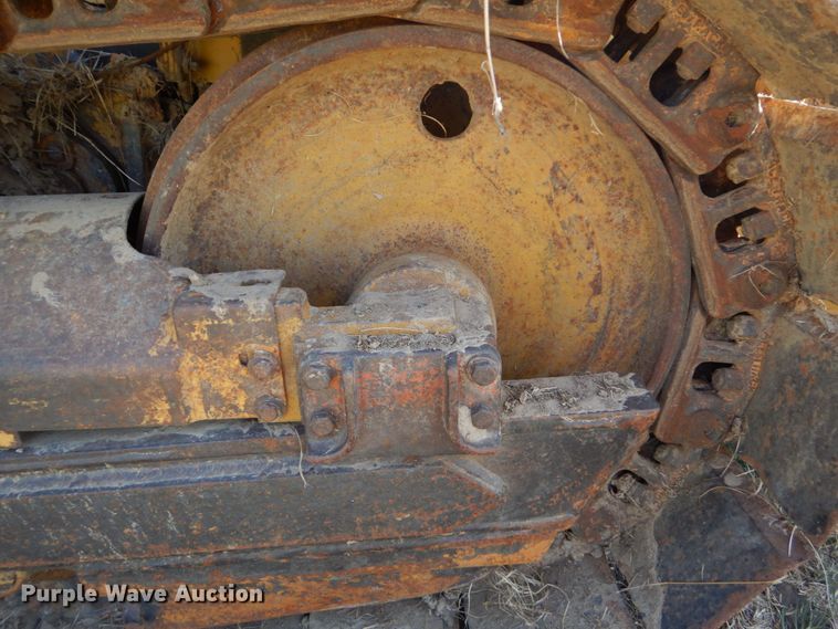 image for item DO1476 2002 Caterpillar D3G  dozer