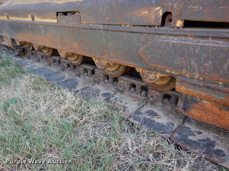 image for item DO1476 2002 Caterpillar D3G  dozer