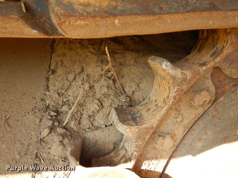 image for item DO1476 2002 Caterpillar D3G  dozer