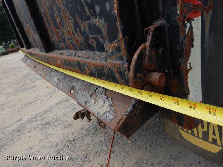 image for item DO1486 1995 Ford F800  dump truck