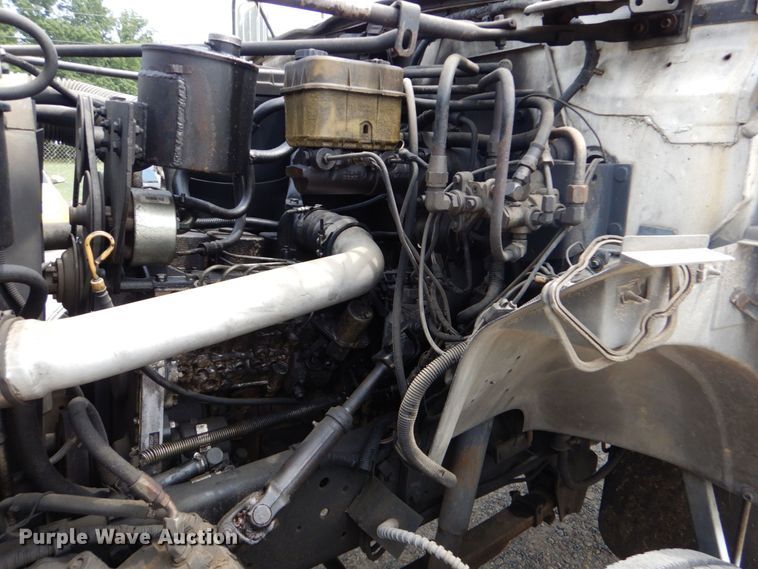 image for item DO1486 1995 Ford F800  dump truck