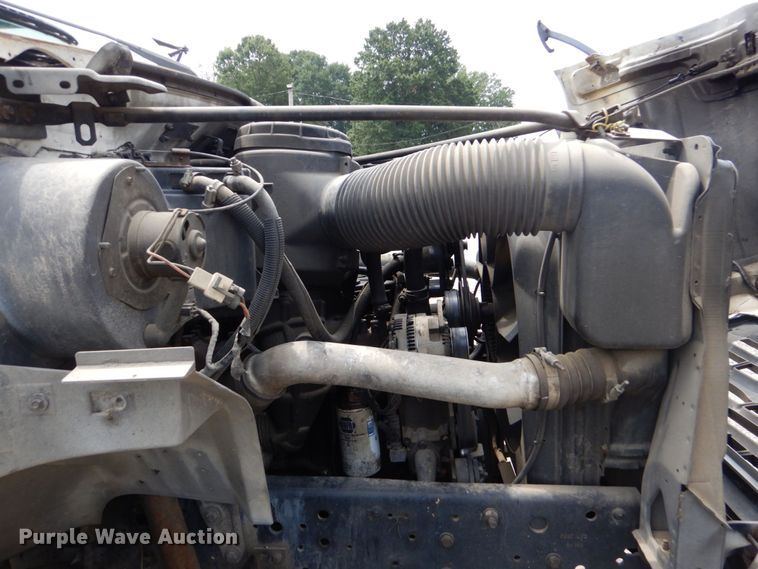 image for item DO1486 1995 Ford F800  dump truck