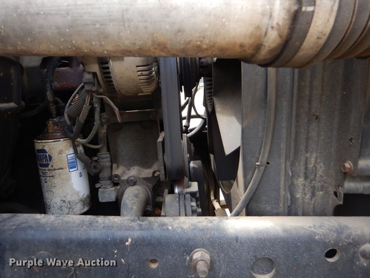 image for item DO1486 1995 Ford F800  dump truck