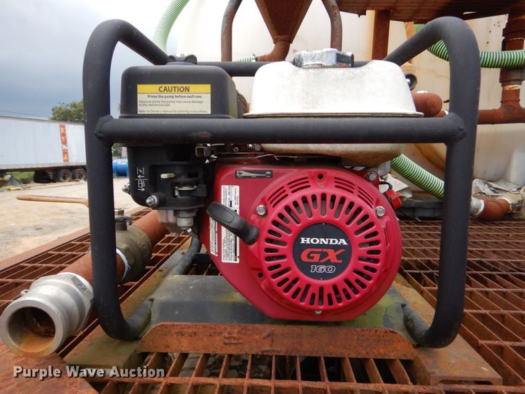 image for item DO1492 1994 International 9200  flatbed truck