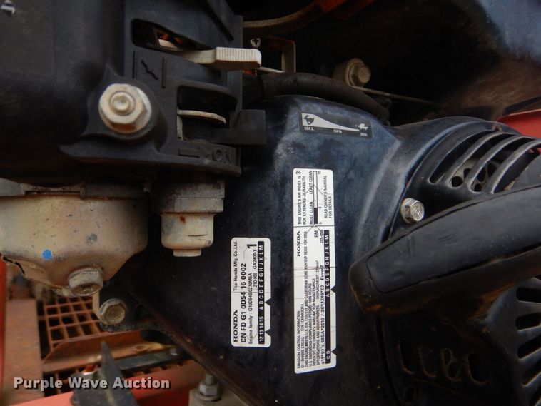 image for item DO1492 1994 International 9200  flatbed truck