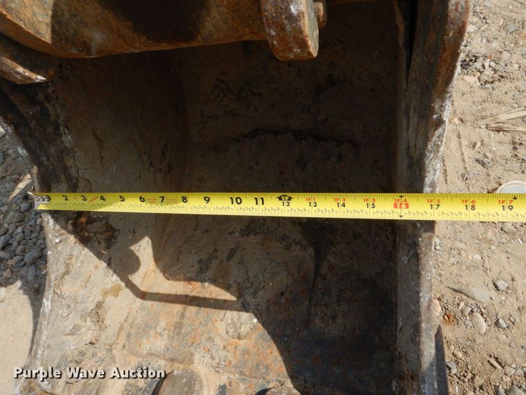 image for item DO1494 2009 Bobcat 331  mini excavator