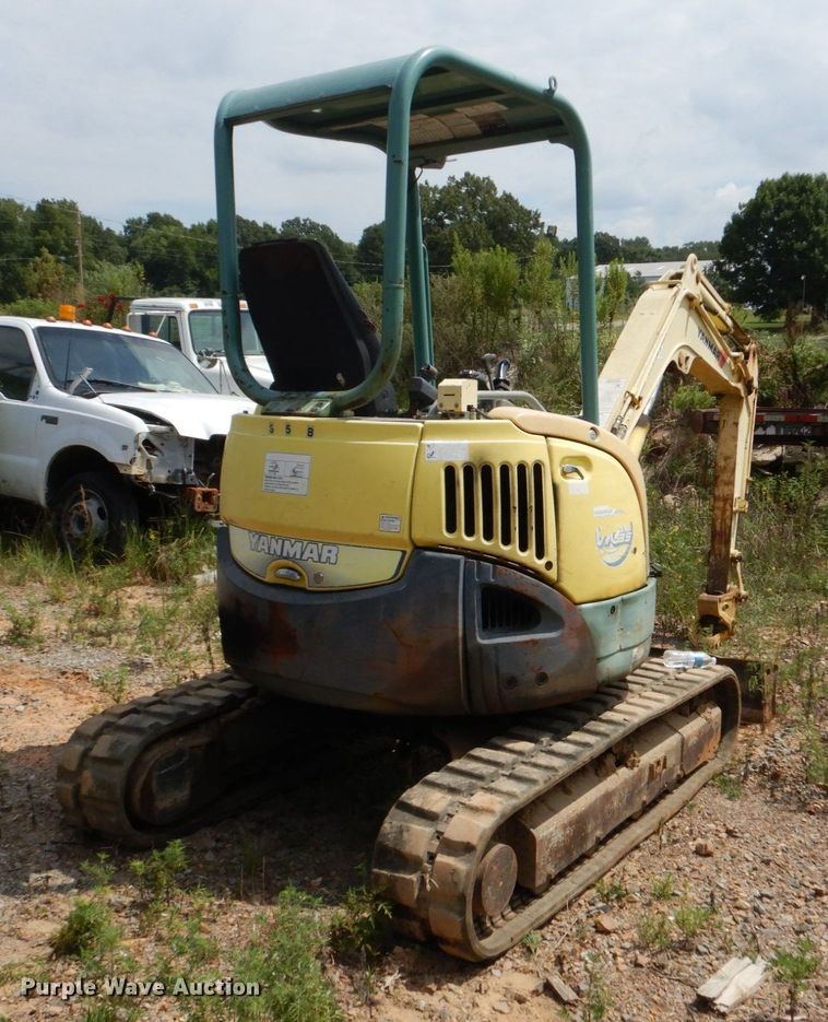 image for item DO1498 2006 Yanmar ViO35-3  mini excavator