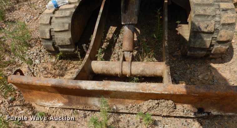 image for item DO1498 2006 Yanmar ViO35-3  mini excavator