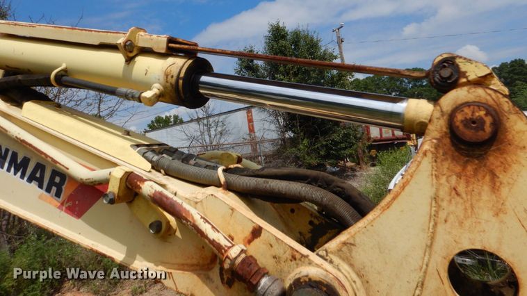 image for item DO1498 2006 Yanmar ViO35-3  mini excavator