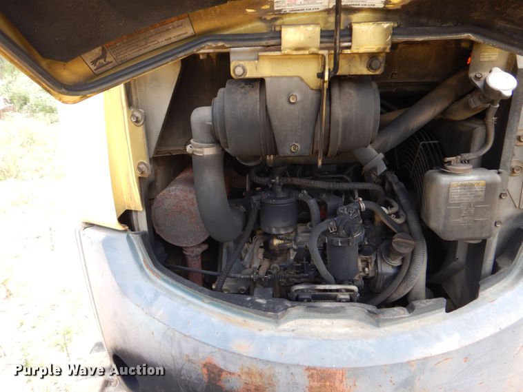 image for item DO1498 2006 Yanmar ViO35-3  mini excavator