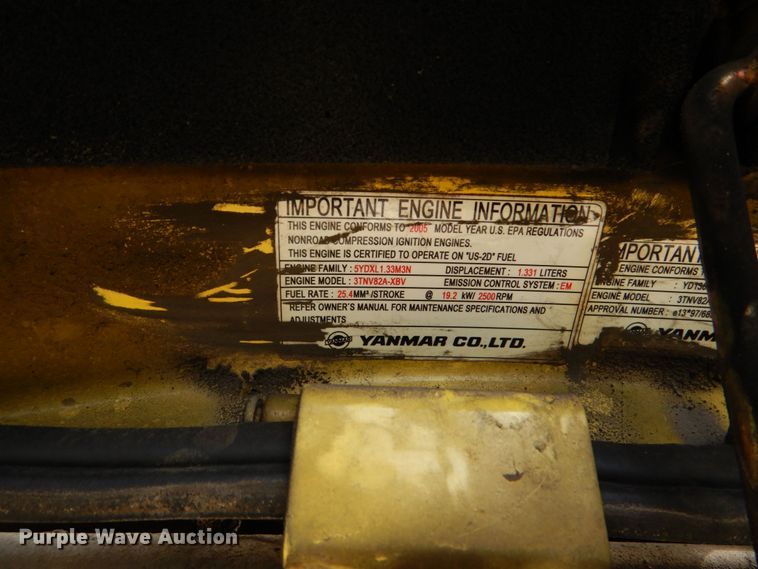 image for item DO1498 2006 Yanmar ViO35-3  mini excavator