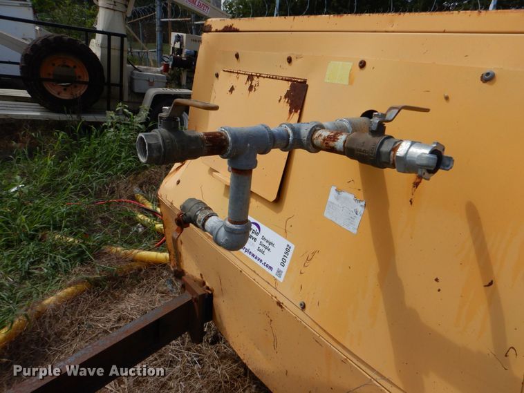 image for item DO1502 1997 Atlas Copco XAS90  air compressor