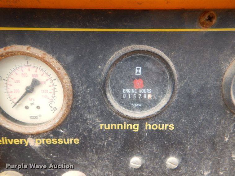 image for item DO1502 1997 Atlas Copco XAS90  air compressor