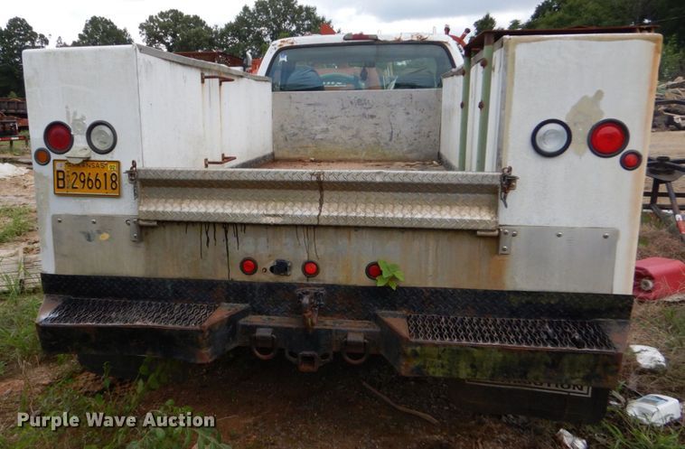 image for item DO1505 1999 Ford F450 Super Duty  utility / service truck