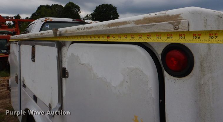 image for item DO1505 1999 Ford F450 Super Duty  utility / service truck