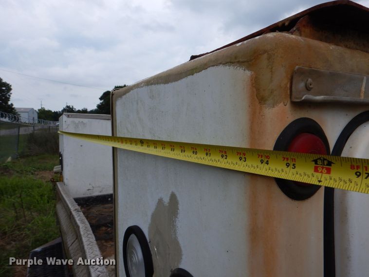 image for item DO1505 1999 Ford F450 Super Duty  utility / service truck