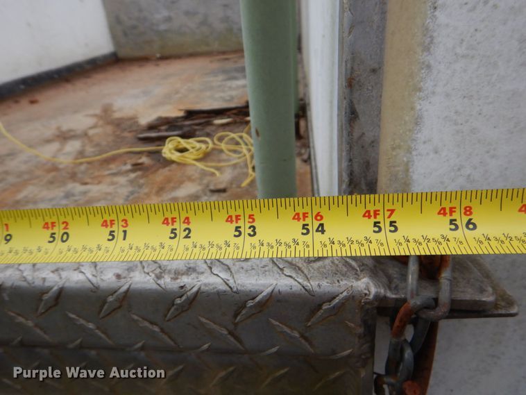 image for item DO1505 1999 Ford F450 Super Duty  utility / service truck