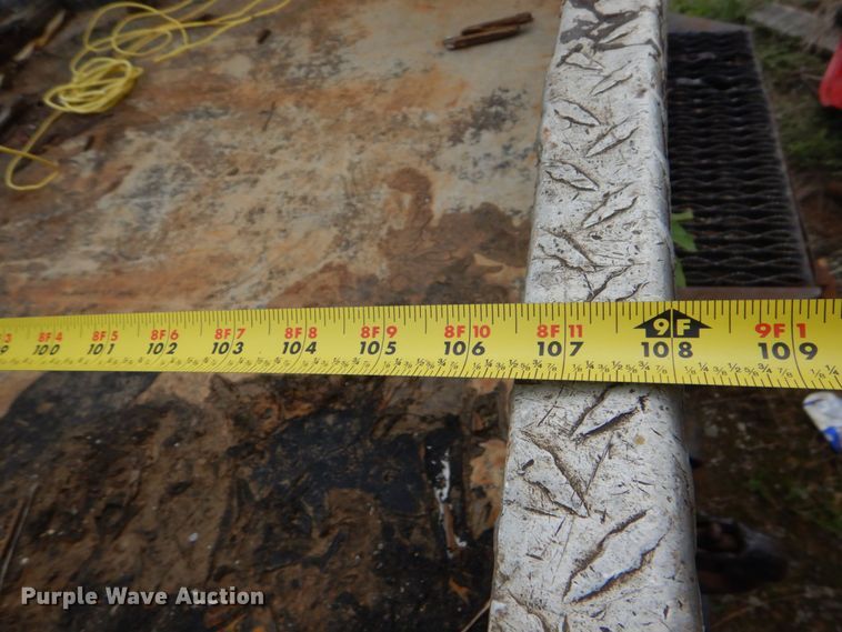 image for item DO1505 1999 Ford F450 Super Duty  utility / service truck