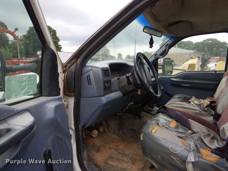 image for item DO1505 1999 Ford F450 Super Duty  utility / service truck