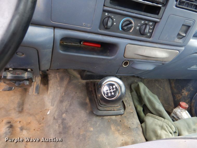 image for item DO1505 1999 Ford F450 Super Duty  utility / service truck