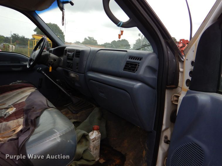 image for item DO1505 1999 Ford F450 Super Duty  utility / service truck