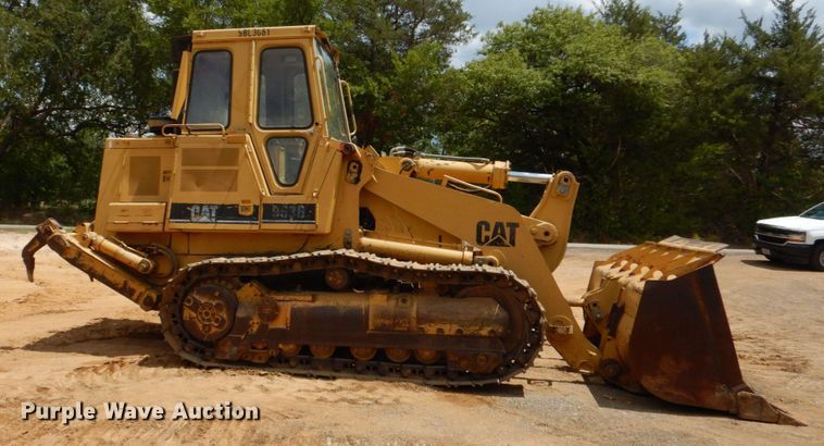 image for item DO1515 1999 Caterpillar 963B LGP  track loader