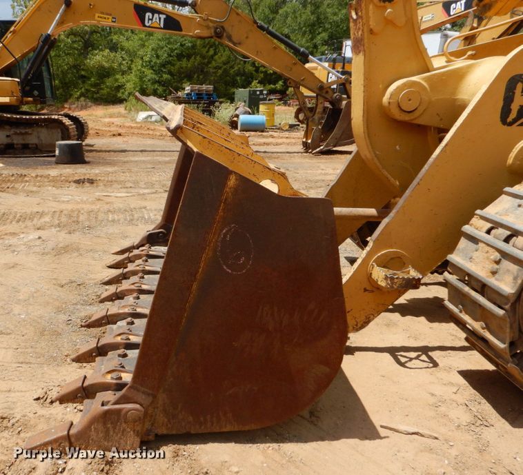 image for item DO1515 1999 Caterpillar 963B LGP  track loader