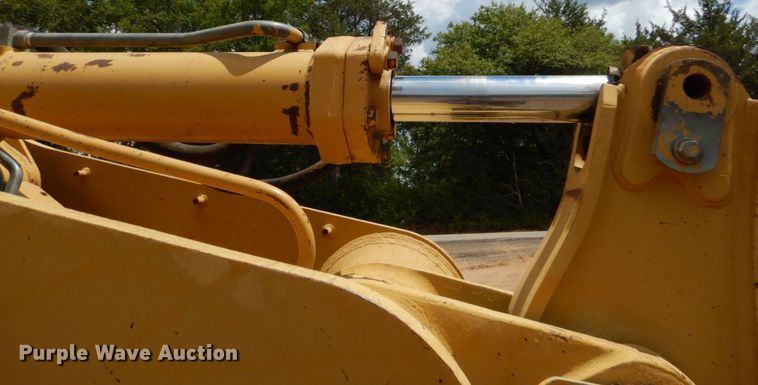 image for item DO1515 1999 Caterpillar 963B LGP  track loader