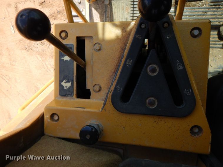 image for item DO1515 1999 Caterpillar 963B LGP  track loader