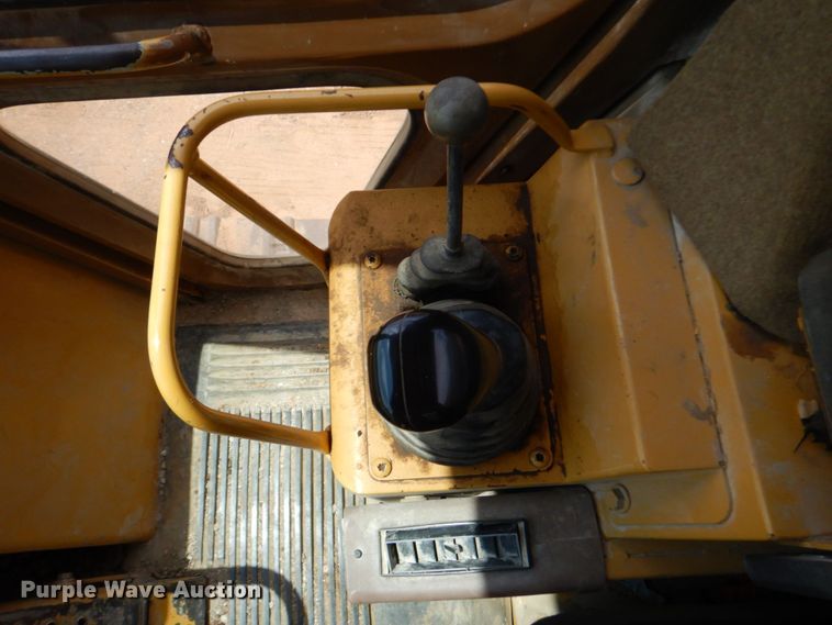 image for item DO1515 1999 Caterpillar 963B LGP  track loader