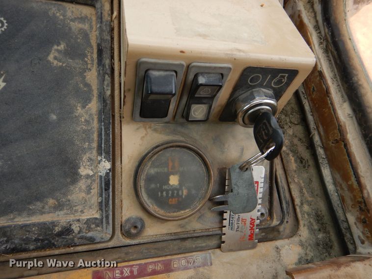 image for item DO1515 1999 Caterpillar 963B LGP  track loader