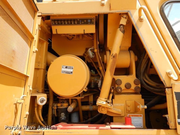 image for item DO1515 1999 Caterpillar 963B LGP  track loader