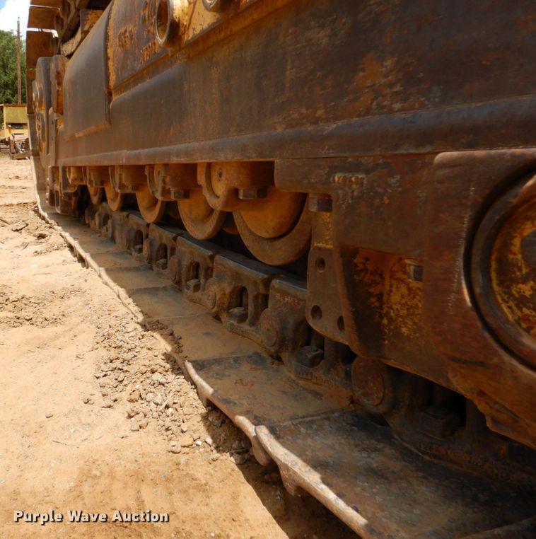 image for item DO1515 1999 Caterpillar 963B LGP  track loader